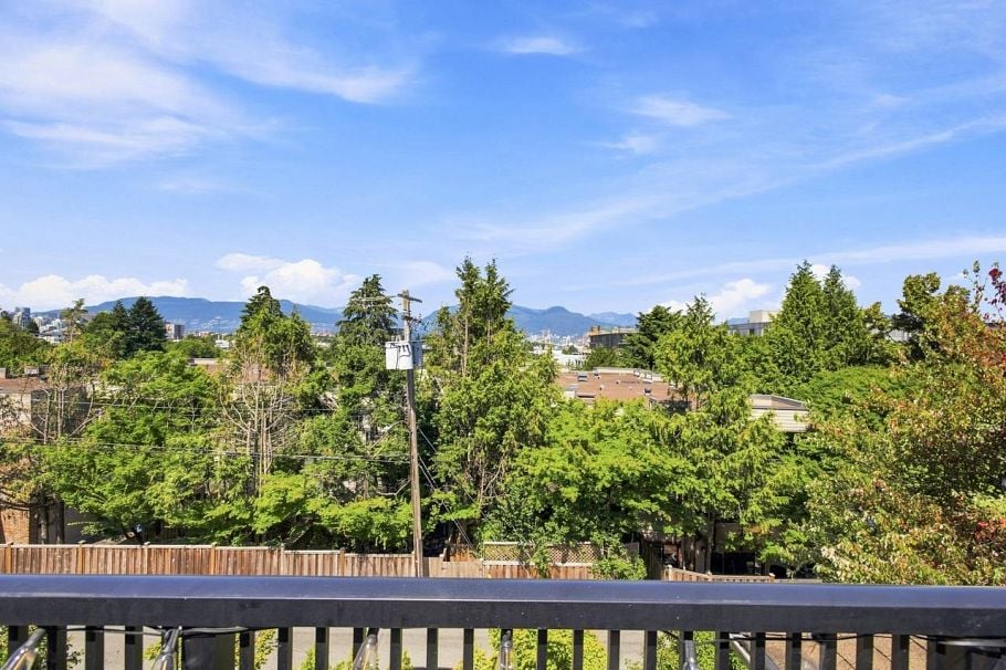 401 1099 E Broadway Vancouver, BC - 16