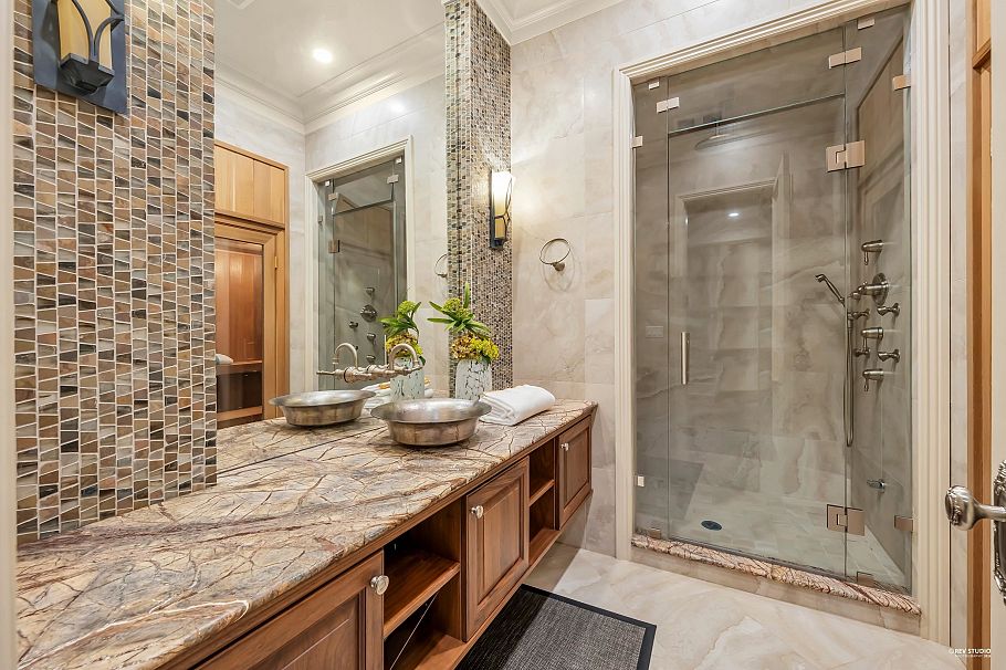 6963 Fremlin Street Vancouver, BC - 33