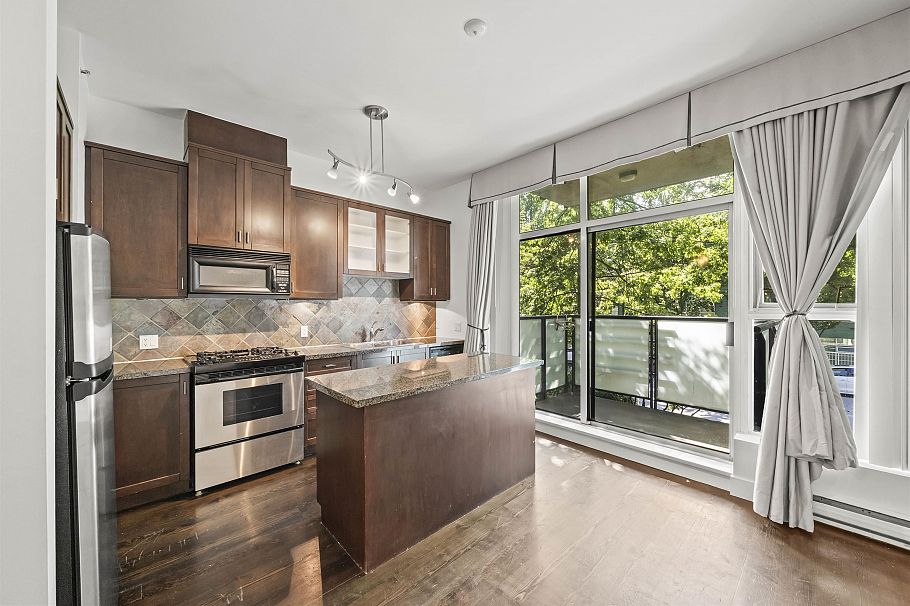 205 8988 Hudson Street Vancouver, BC - 15