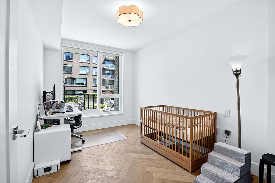 518 W 30th Avenue Vancouver, BC - 20