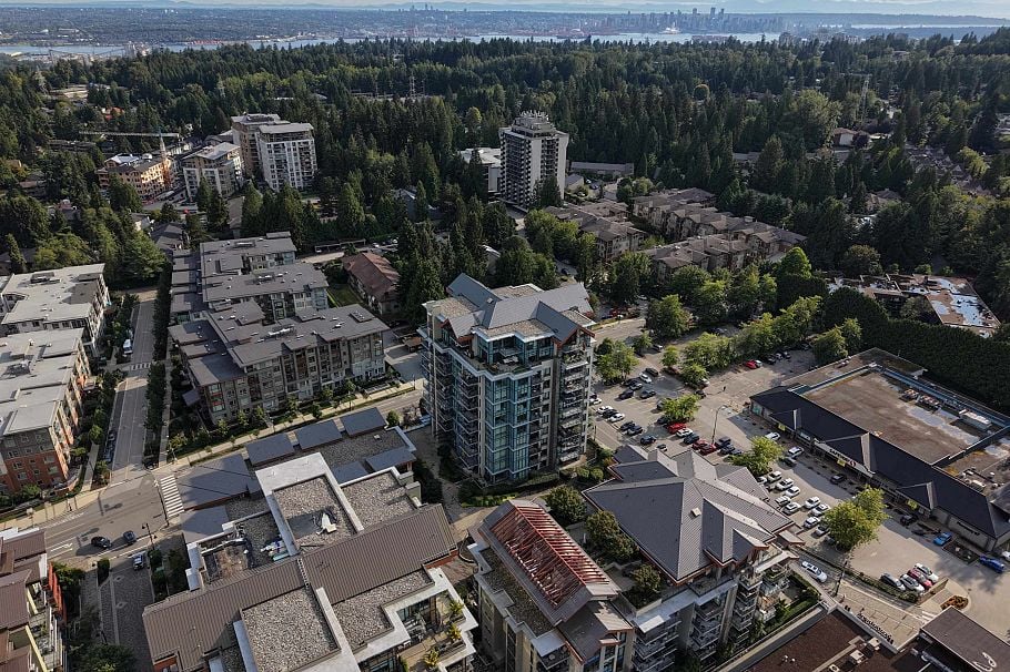 902 1210 E 27th Street North Vancouver, BC - 36