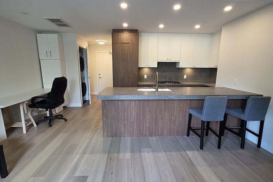 204 5005 ASH STREET, Vancouver BC V5Z 0K8 Vancouver, BC - 6