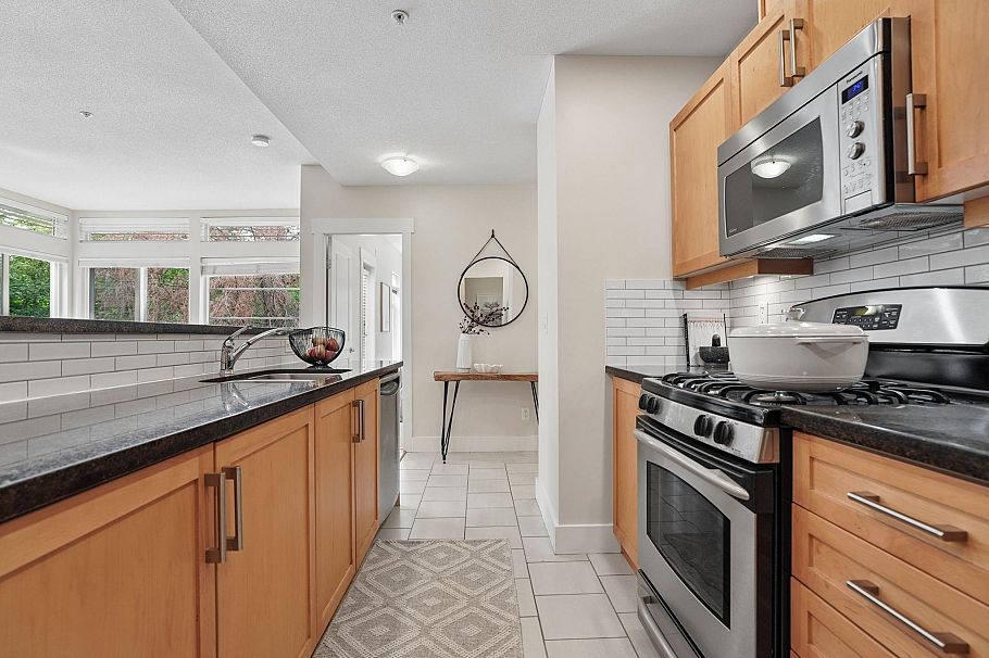 316 6328 Larkin Drive Vancouver, BC - 14