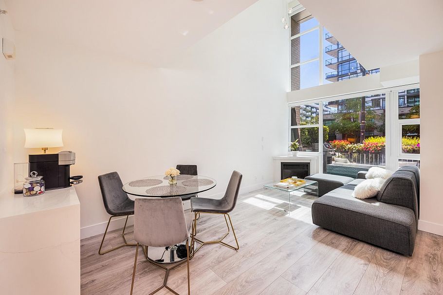 TH8 168 E Esplanade Avenue North Vancouver, BC - 8