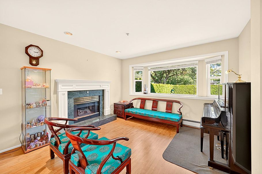 6673 Gladstone Street Vancouver, BC - 4