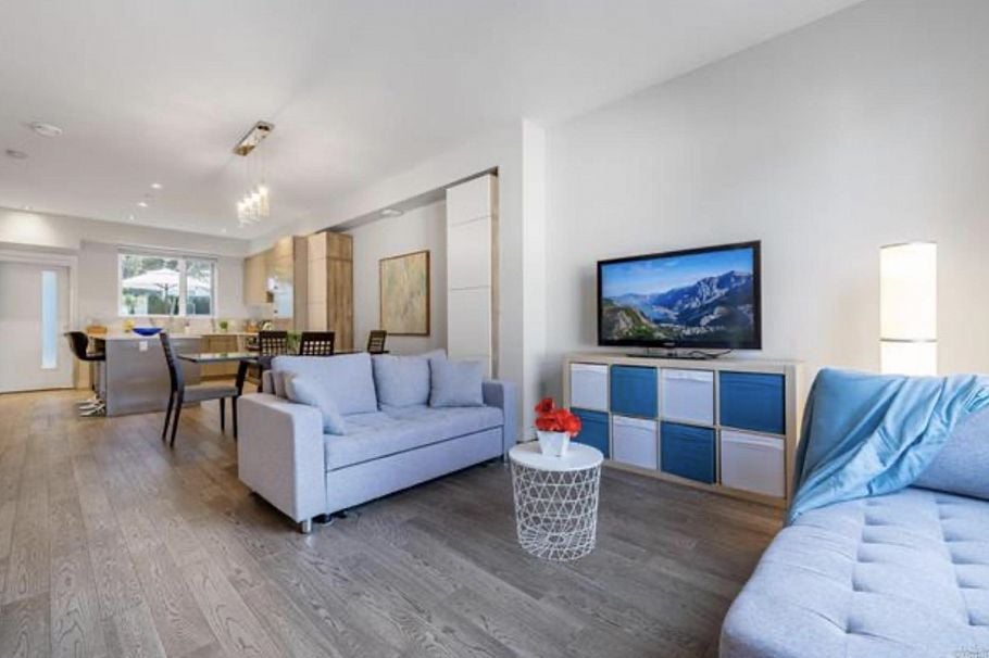 4066 Yukon Street Vancouver, BC - 2