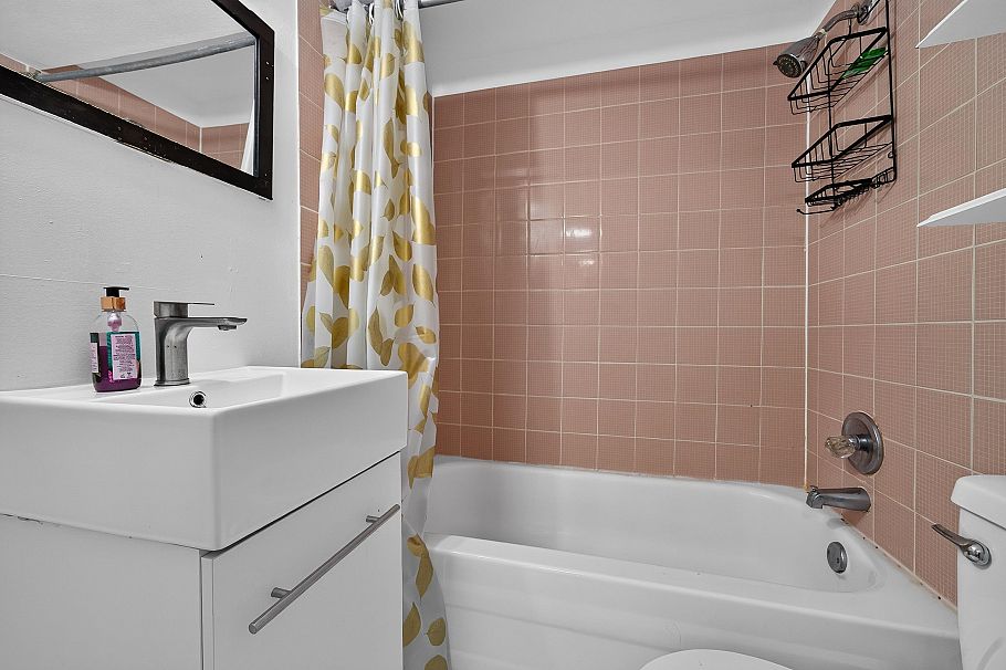 2316 Nanaimo Street Vancouver, BC - 11