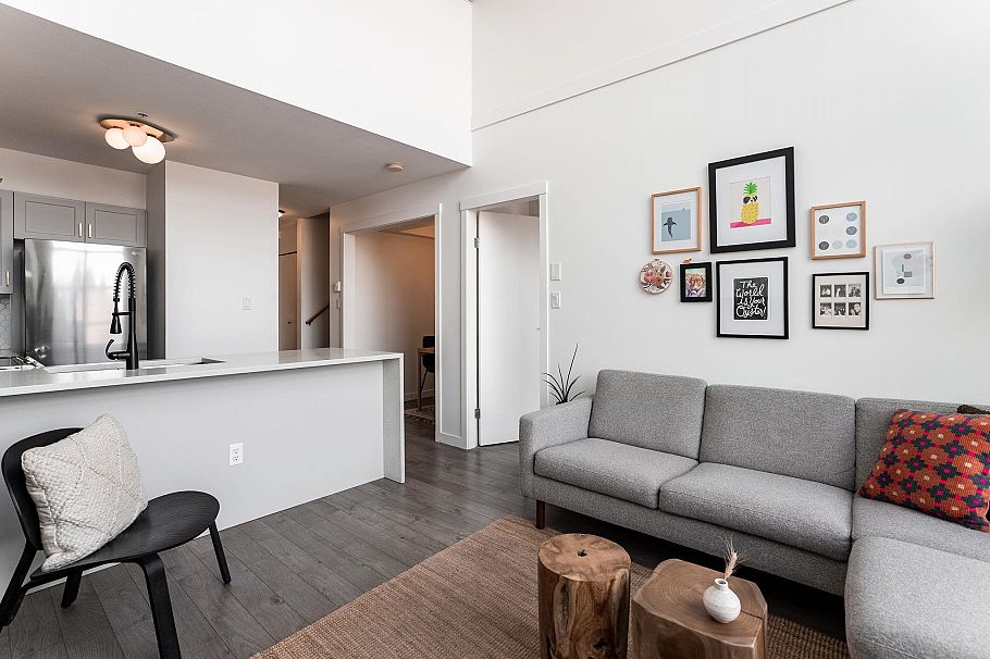 327 418 E Broadway Street Vancouver, BC - 16