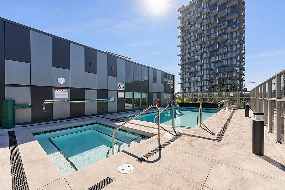 560 8575 Rivergrass Drive Vancouver, BC - 22