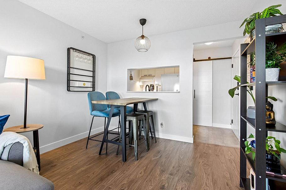 806 3455 Ascot Place Vancouver, BC - 9