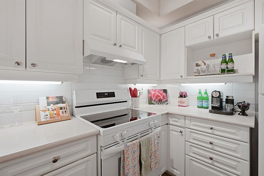 333 383 E 37th Avenue Vancouver, BC - 18