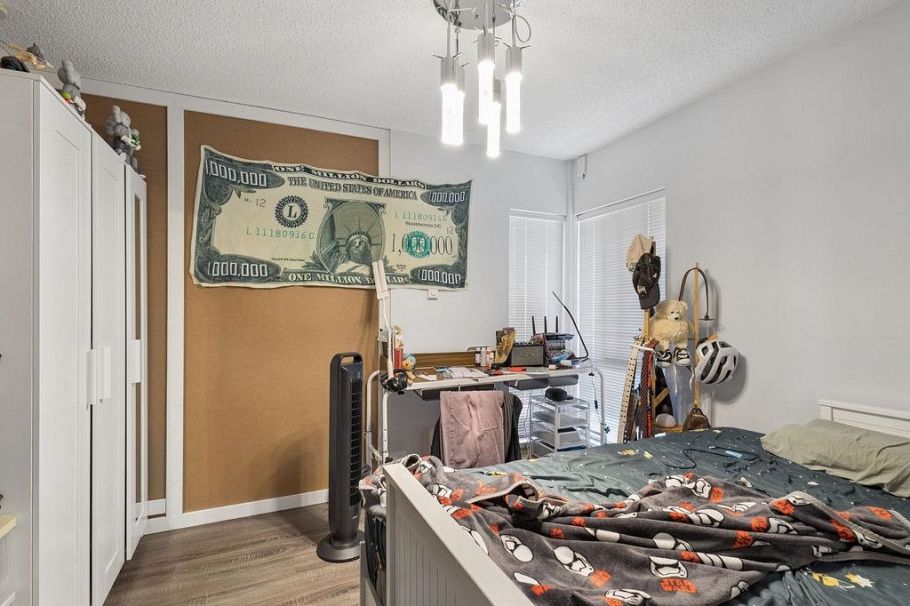311 444 W 49th Avenue Vancouver, BC - 8