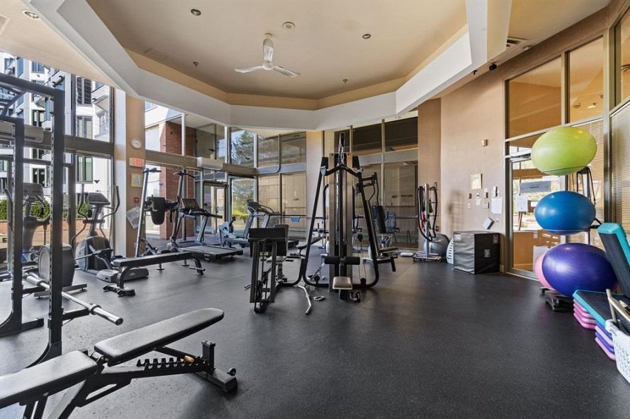 702 2201 Pine Street Vancouver, BC - 29