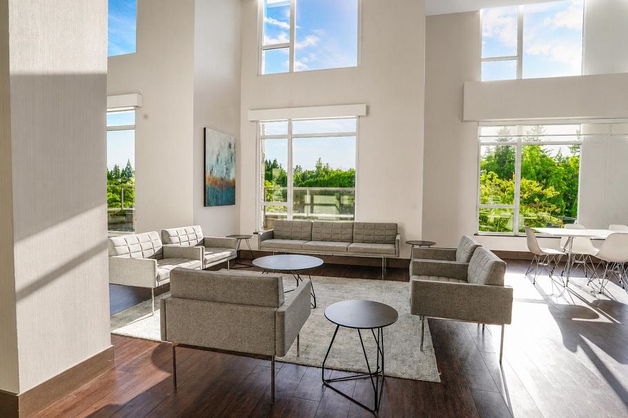 902 1210 E 27th Street North Vancouver, BC - 20