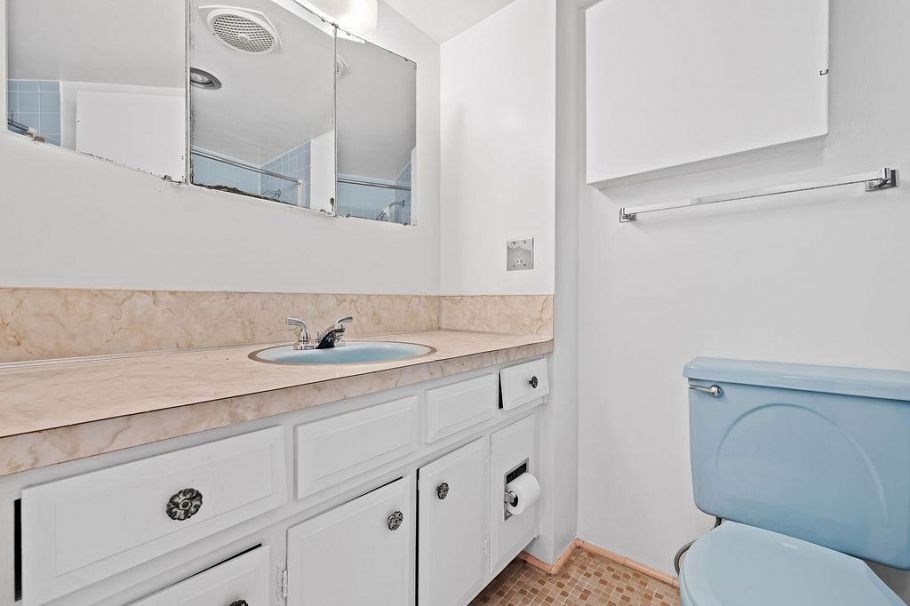 203 1250 Burnaby Street Vancouver, BC - 18