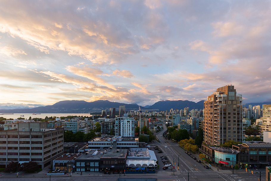 1201 1633 W 10th Avenue Vancouver, BC - 37