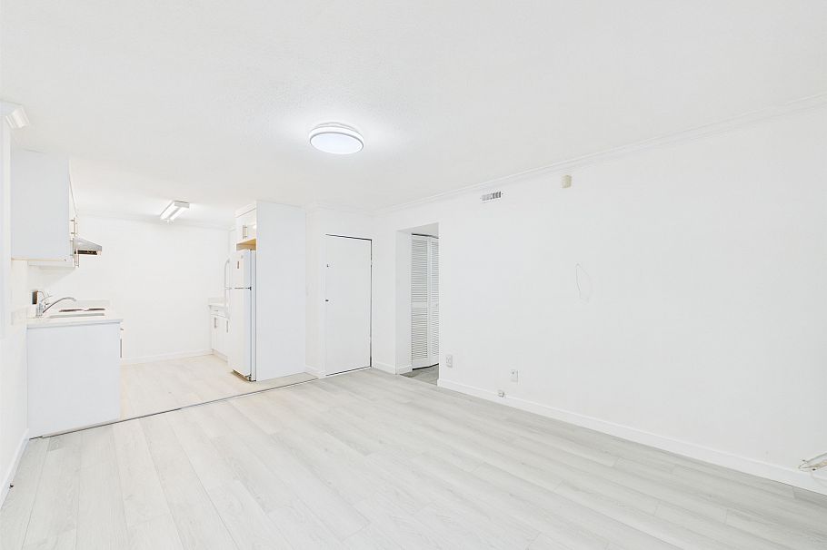 7692 Osler Street Vancouver, BC - 27