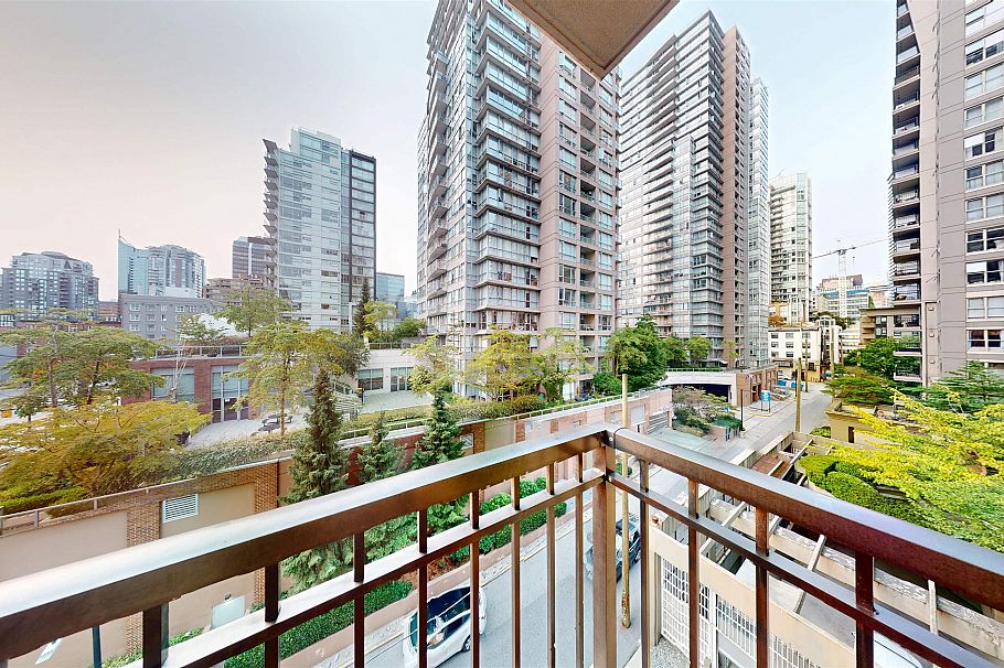 603 989 Richards Street Vancouver, BC - 12