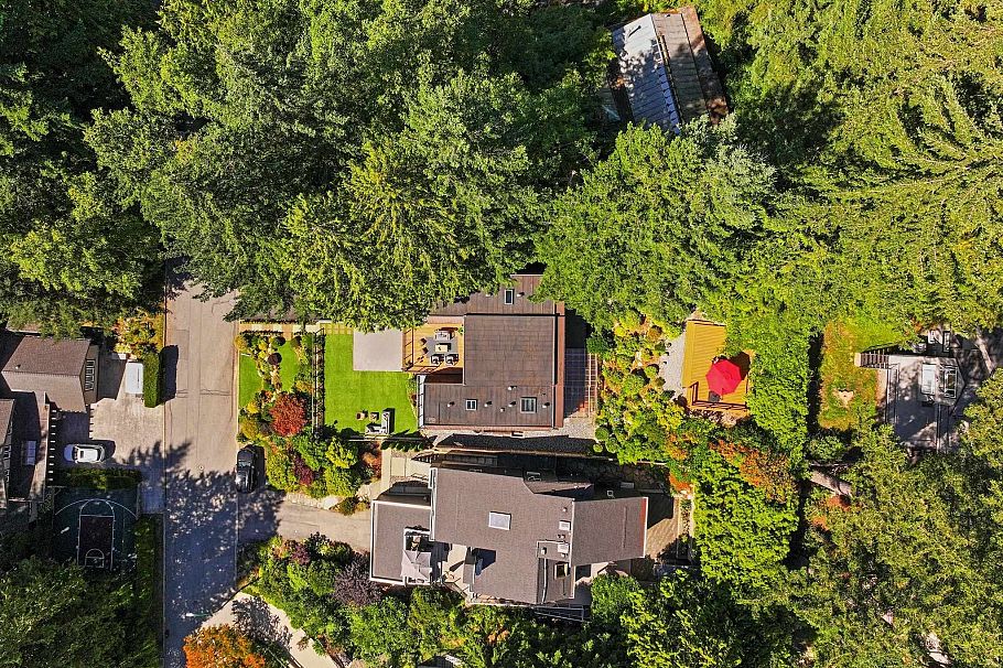 4066 Norwood Avenue North Vancouver, BC - 4