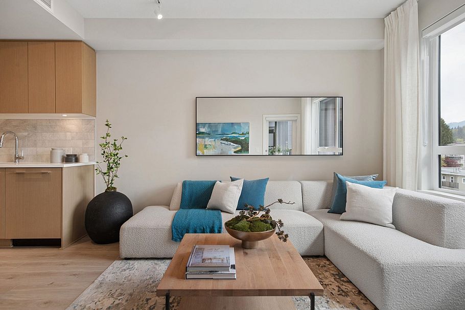515 110 E 17th Street North Vancouver, BC - 7