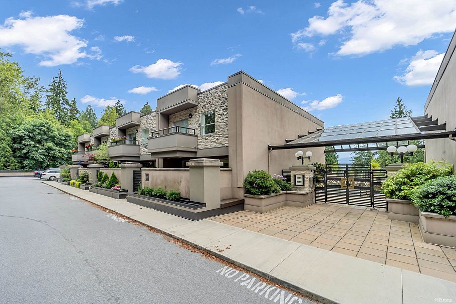 604 1500 Ostler Court North Vancouver, BC - 34