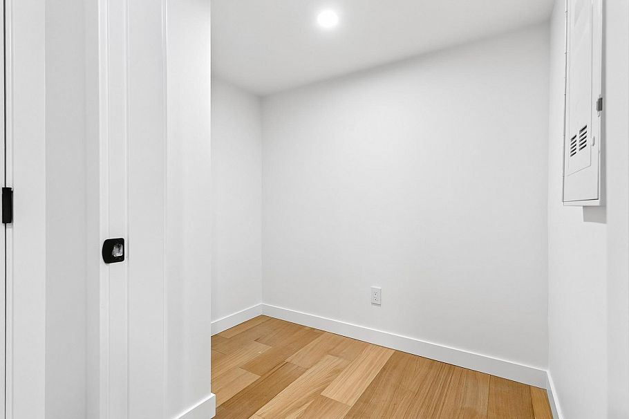 103 6485 Manitoba Street Vancouver, BC - 19