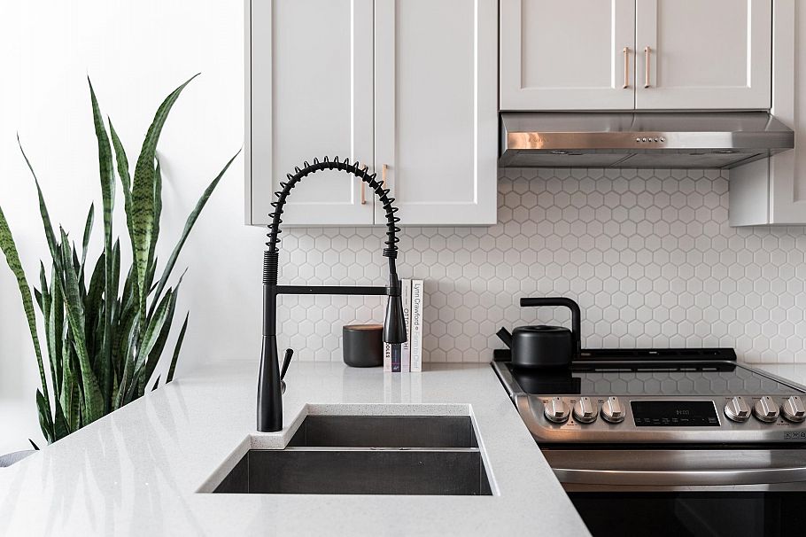 327 418 E Broadway Street Vancouver, BC - 12