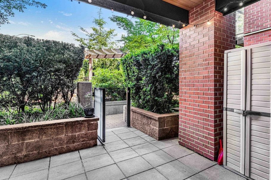 117 723 W 3rd Street North Vancouver, BC - 1