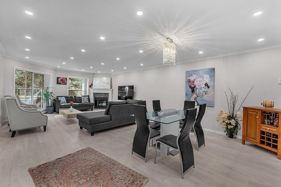 207 1500 Ostler Court North Vancouver, BC - 1