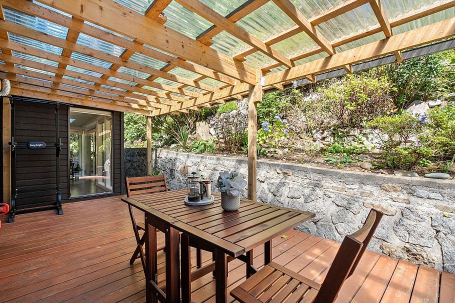 4066 Norwood Avenue North Vancouver, BC - 34