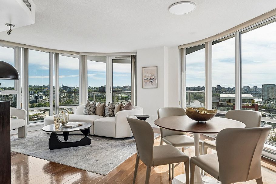 2106 918 Cooperage Way Vancouver, BC - 10