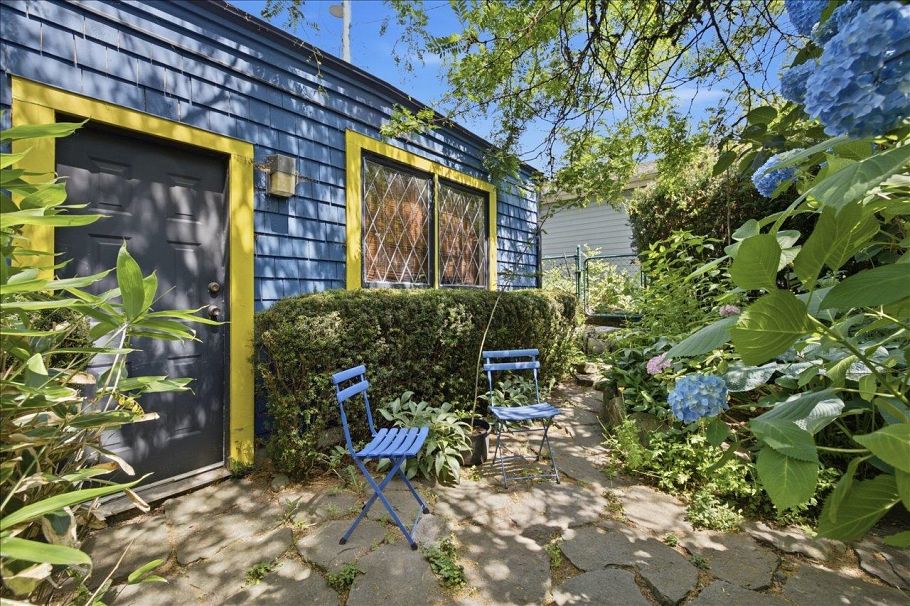 761 E 15th Avenue Vancouver, BC - 22