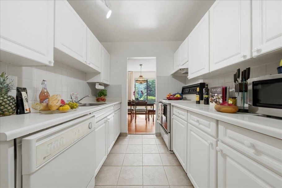 202 1710 13th Avenue Vancouver, BC - 16