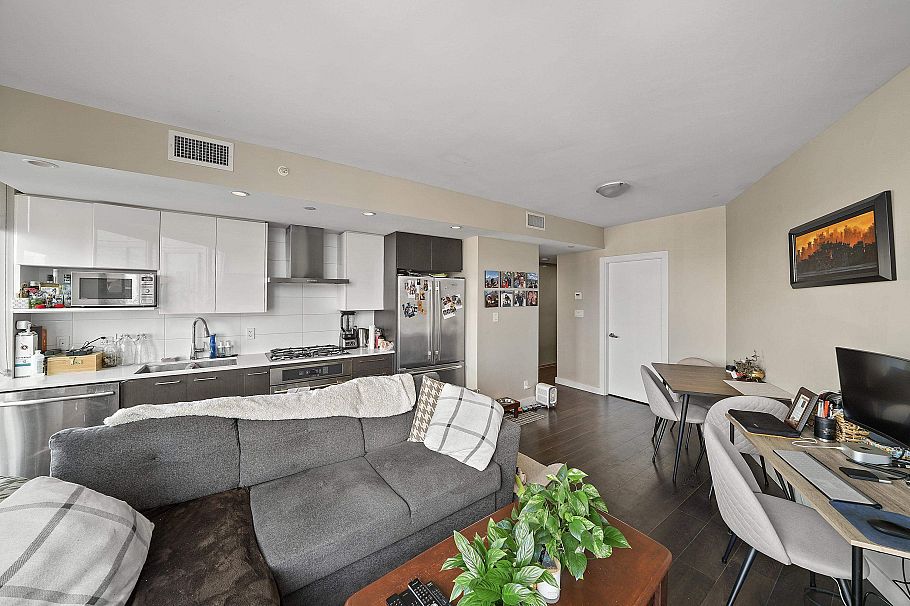 1915 1618 Quebec Street Vancouver, BC - 3