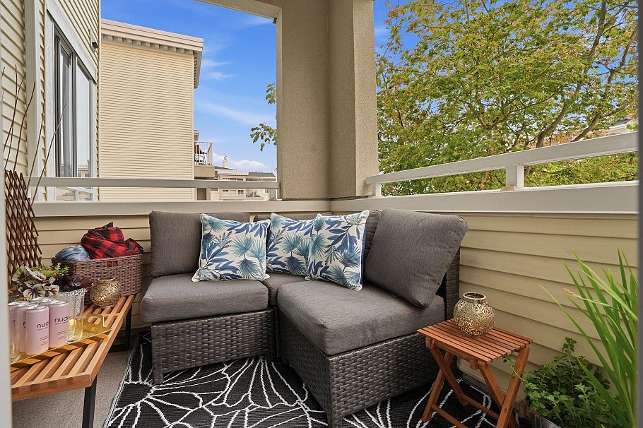 333 383 E 37th Avenue Vancouver, BC - 32