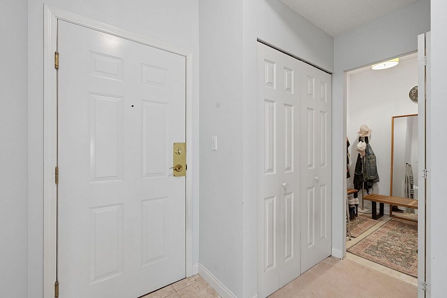 333 383 E 37th Avenue Vancouver, BC - 29