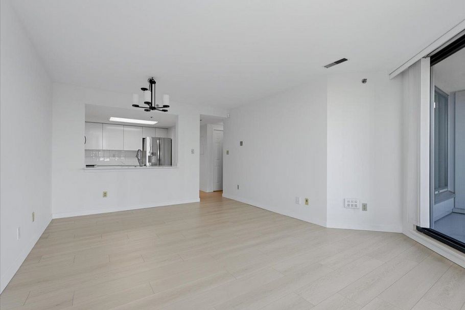 702 2201 Pine Street Vancouver, BC - 8