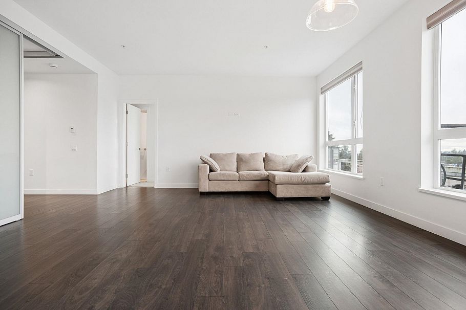 608 6677 Cambie Street Vancouver, BC - 6