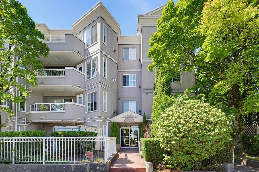 206 245 St. Davids Avenue North Vancouver, BC - 22