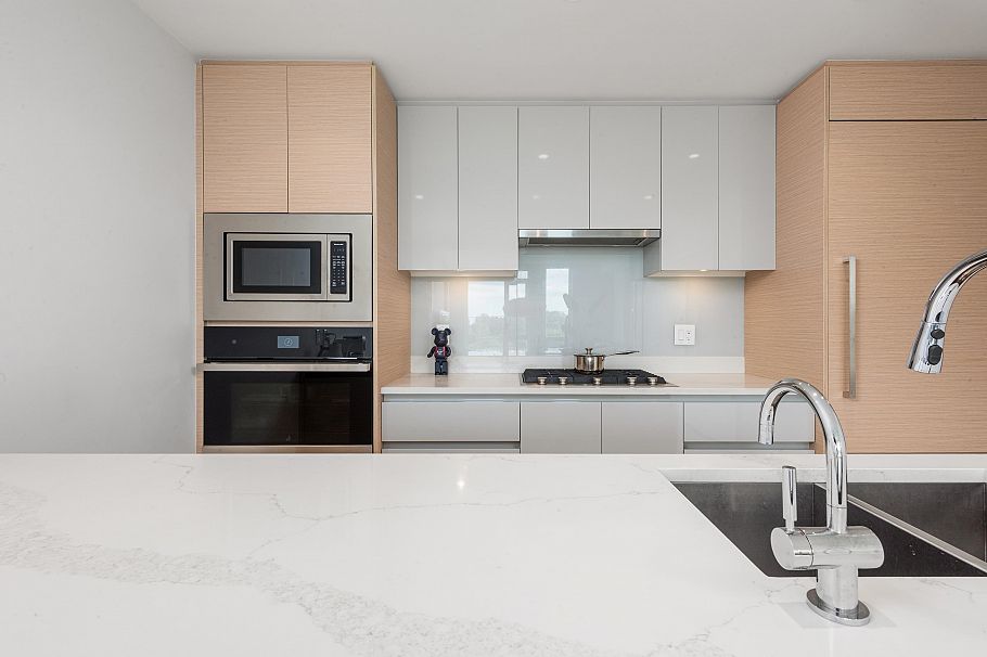 560 8575 Rivergrass Drive Vancouver, BC - 11