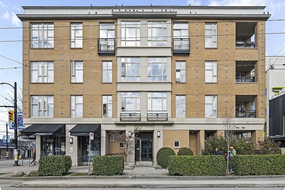 212 205 E 10th Avenue Vancouver, BC - 19