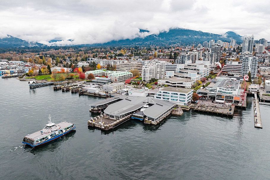 206 245 St. Davids Avenue North Vancouver, BC - 37