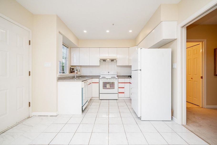 8568 French Street Vancouver, BC - 5