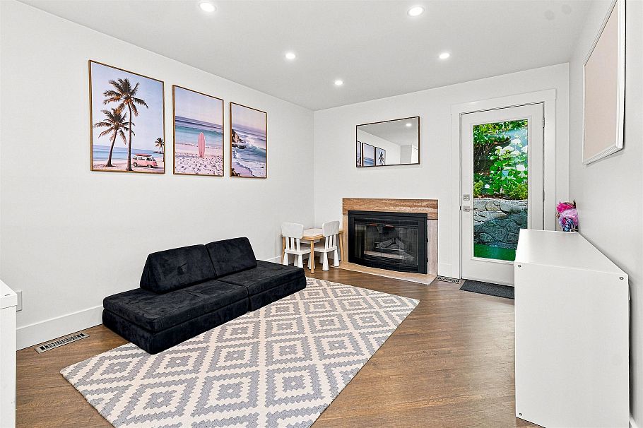 5723 Owl Court North Vancouver, BC - 13