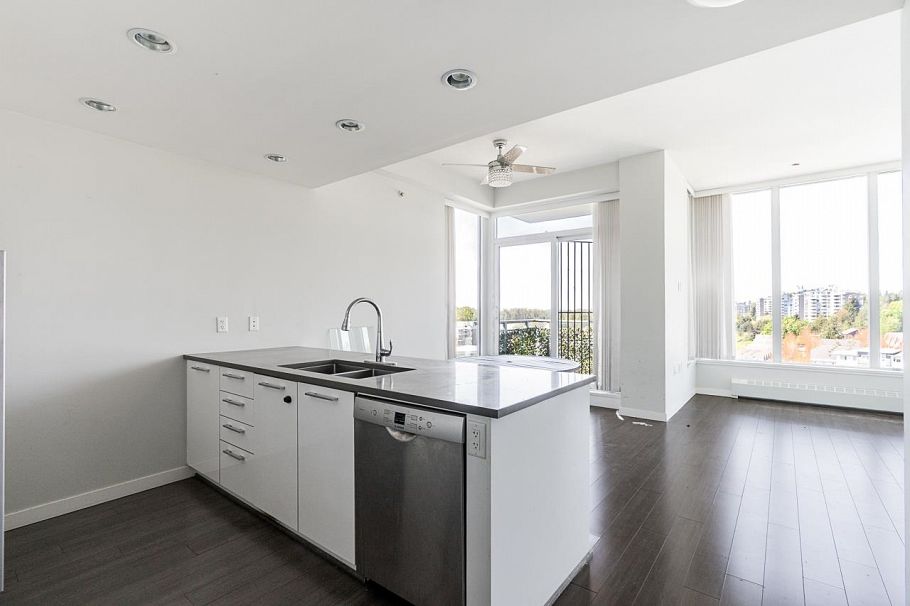 1108 3281 E Kent Avenue North Vancouver, BC - 2