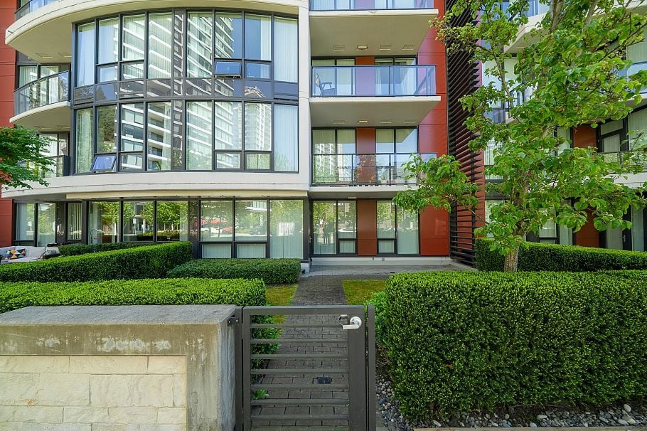 112 5638 Birney Avenue Vancouver, BC - 1
