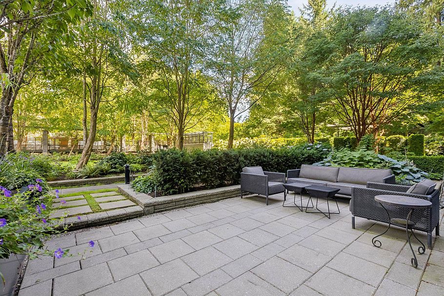 105 5868 Agronomy Road Vancouver, BC - 17