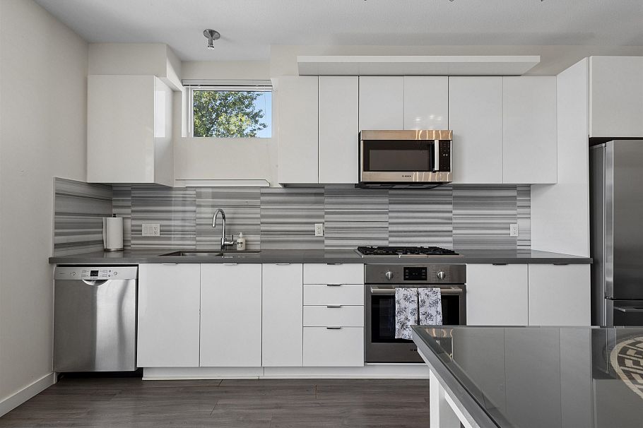 312 3138 Riverwalk Avenue Vancouver, BC - 13