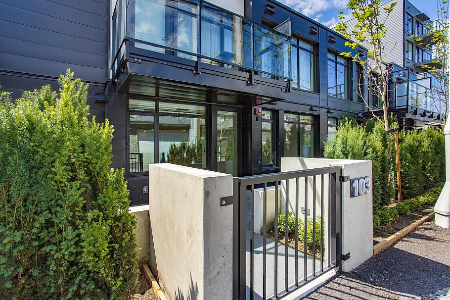 103 6485 Manitoba Street Vancouver, BC - 23