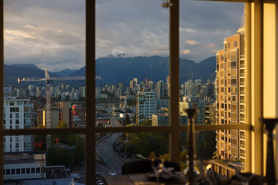 1201 1633 W 10th Avenue Vancouver, BC - 36